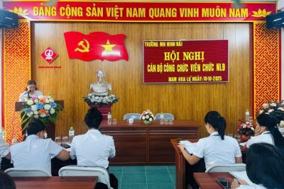 ​ HỘI NGHỊ CÁN BỘ, VIÊN CHỨC VÀ NGƯỜI LAO ĐỘNG NĂM HỌC 2025-2026 ​